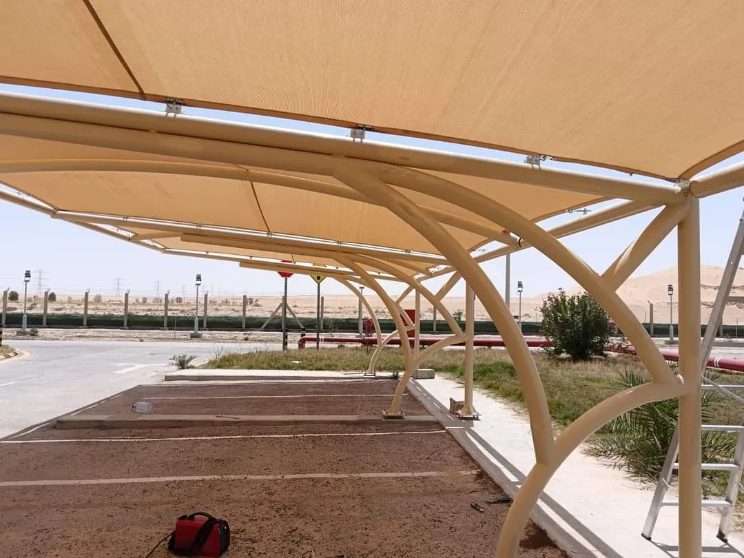 مظلات كابولي  